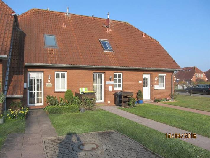 Ferienhaus für 4 Personen, mit Garten in Neßmersiel