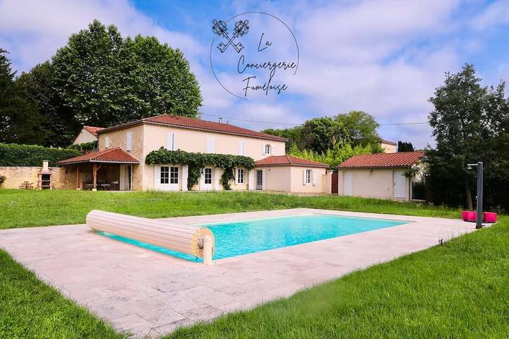 Location de vacances pour 8 personnes à Soturac