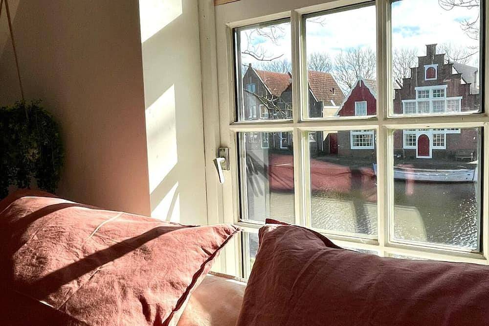 Authentic Canal house 't Jannette, historical - cozy in Edam, Markermeer