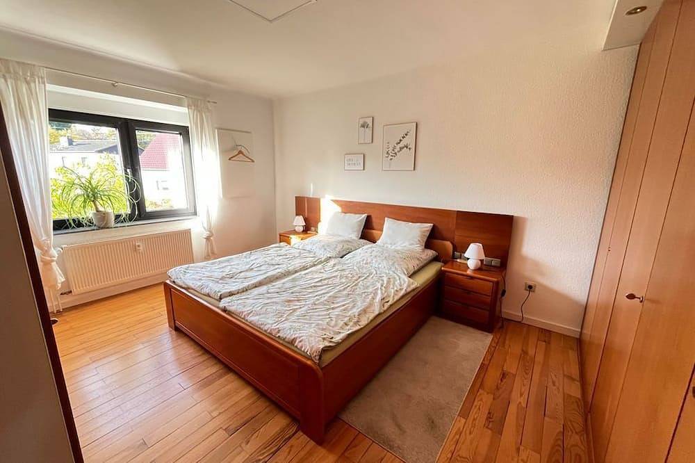 Ganze Wohnung, Ferienwohnung Bliesgau - Appartement/Fewo, Dusche, Wc, 1 Schlafraum in Blieskastel, Saarpfalz-Kreis