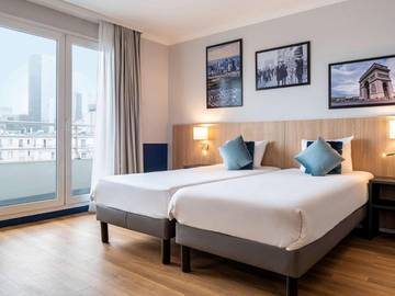 Cottage pour 4 personnes, avec vue et balcon à Courbevoie