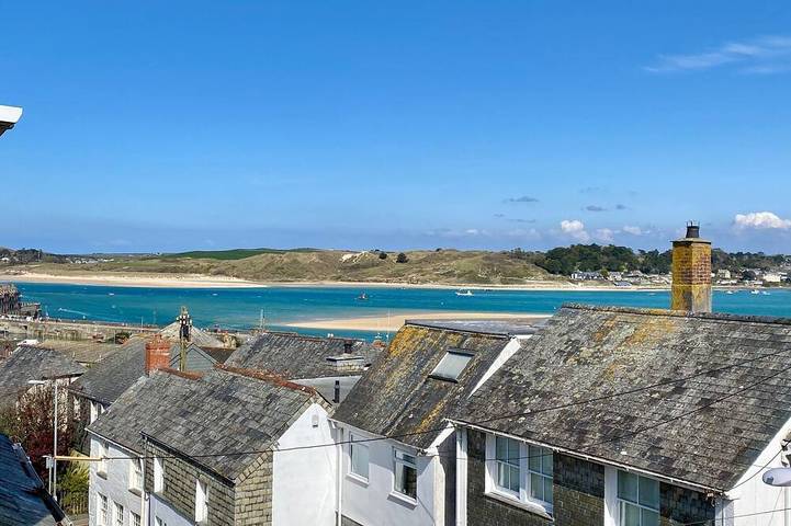 Log cabin for 8 people, with terrace in Padstow