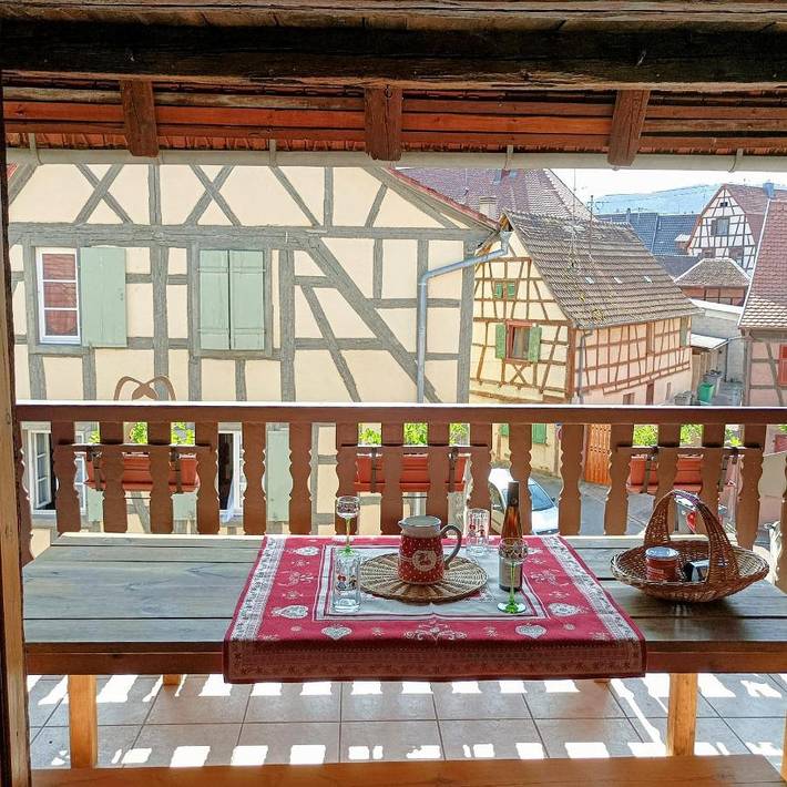 Gîte pour 4 personnes, avec vue et balcon, adapté aux familles à Beblenheim - 3