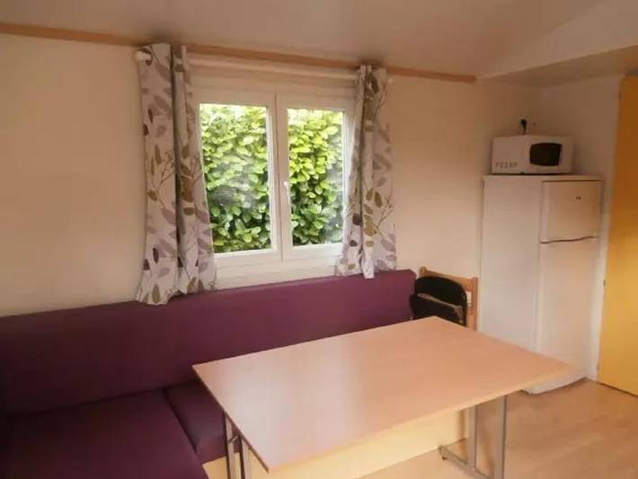 Mobil home pour 4 personnes, avec bassin pour enfant à Thonac - 3