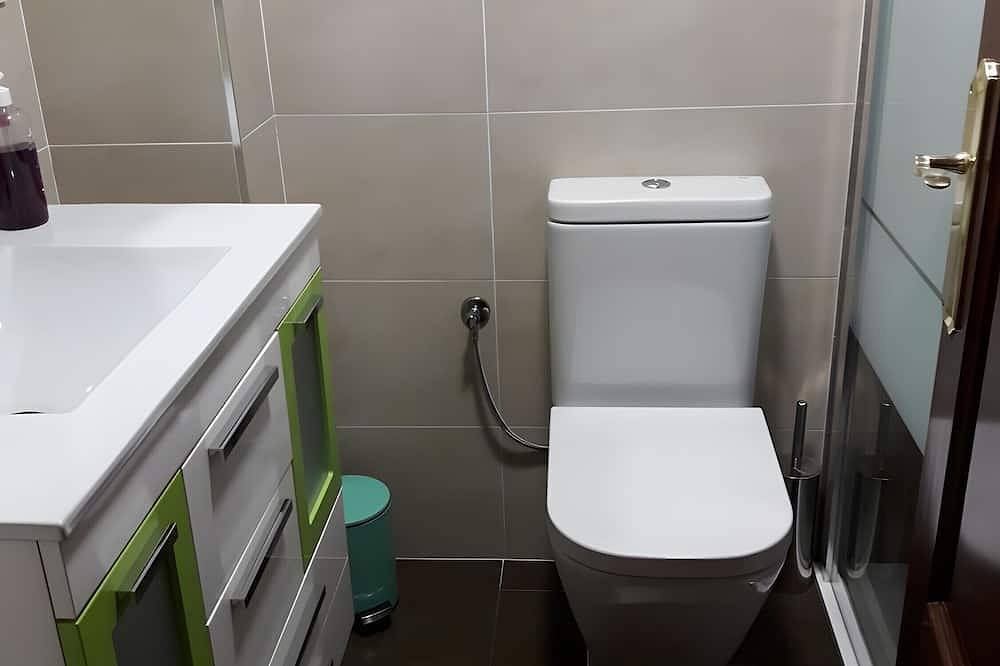 Entire apartment, Apartment 'La Casa Nueva' with Balcony, Wi-Fi and Air Conditioning in Abejar, Soria Province