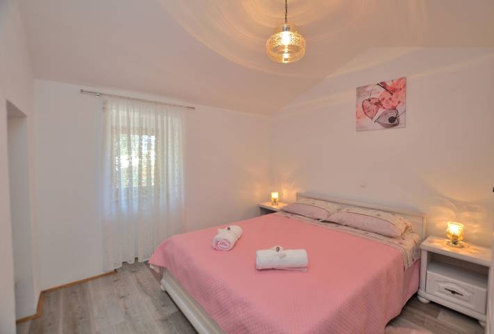 Ferienwohnung für 5 Personen, mit Terrasse