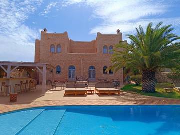 Chambre d’hôte pour 2 personnes, avec jardin et piscine dans Sidi Kaouki