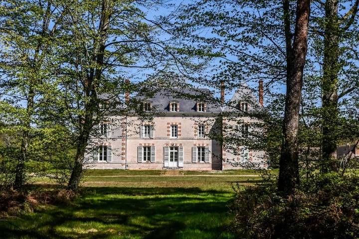 Location de vacances pour 15 personnes, avec jardin à Ligny-le-Ribault - 2