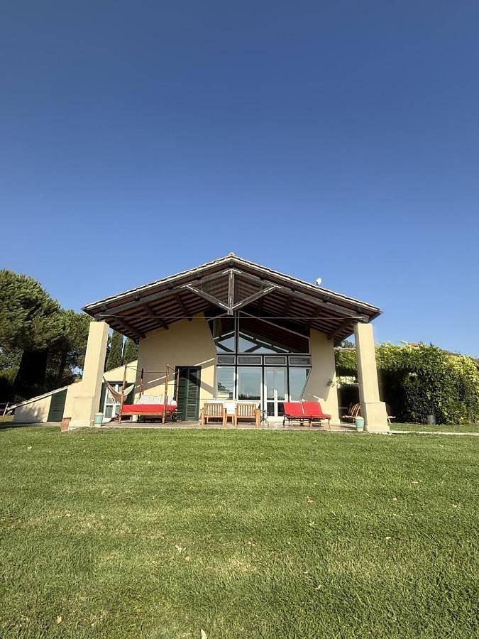 Casa vacanza per 11 persone, con Balcone e Terrazza nonché Giardino e Piscina per bambini a Montalto di Castro