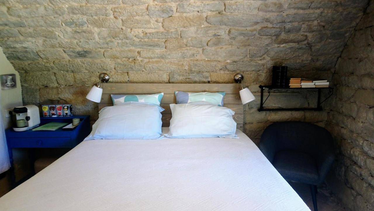 Double Room with Garden View in Saint-Jean-de-Galaure, Région de Valence
