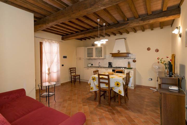 Appartamento intero, Appartamento "Oleandro" con giardino in comune e Wi-Fi in Santa Luce, Costa degli Etruschi