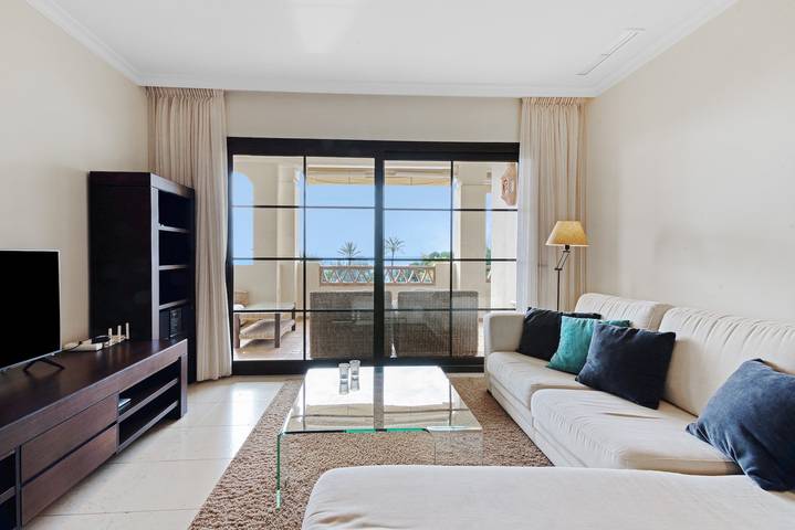 Apartamento entero, Apartamento 'Villa Gadea 4-3' con vistas al mar, Wi-Fi y aire acondicionado in Playa de L'Olla, Altea