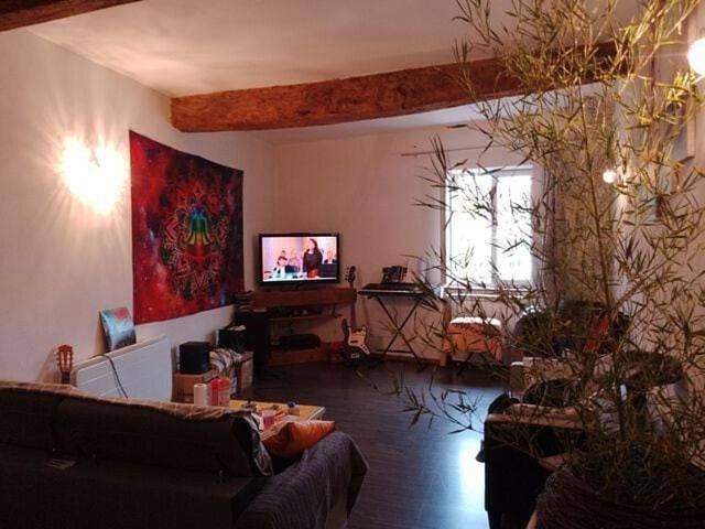 Gîte pour 6 personnes, avec terrasse, animaux acceptés à Couffoulens