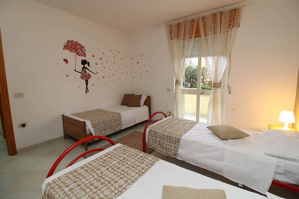 Appartamento intero, Janna e Mare Casa Vacanze in San Giovanni Nuoro, Provincia di Nuoro