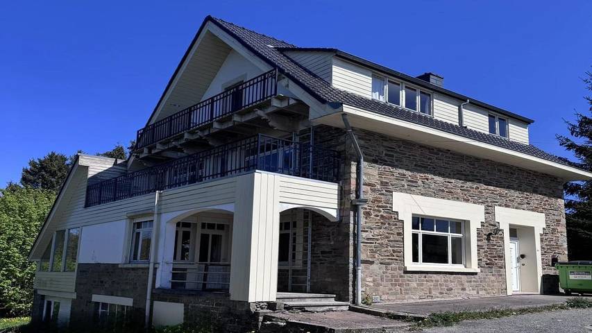 Apartamento para 30 personas, con sauna y jardín en Bélgica