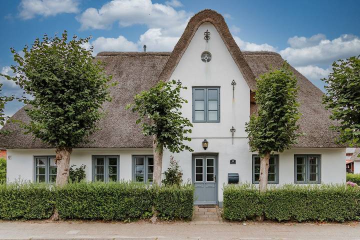 Ferienhaus für 6 Personen, mit Terrasse und Garten sowie Sauna in Oevenum
