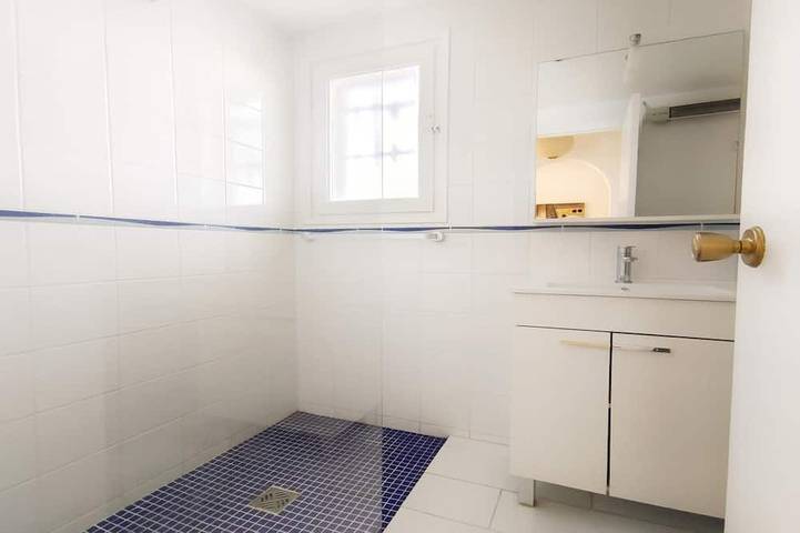 Ganze Wohnung, Vacay L'Escala - Apartamento Ibiza in l'Escala, Oberampurien