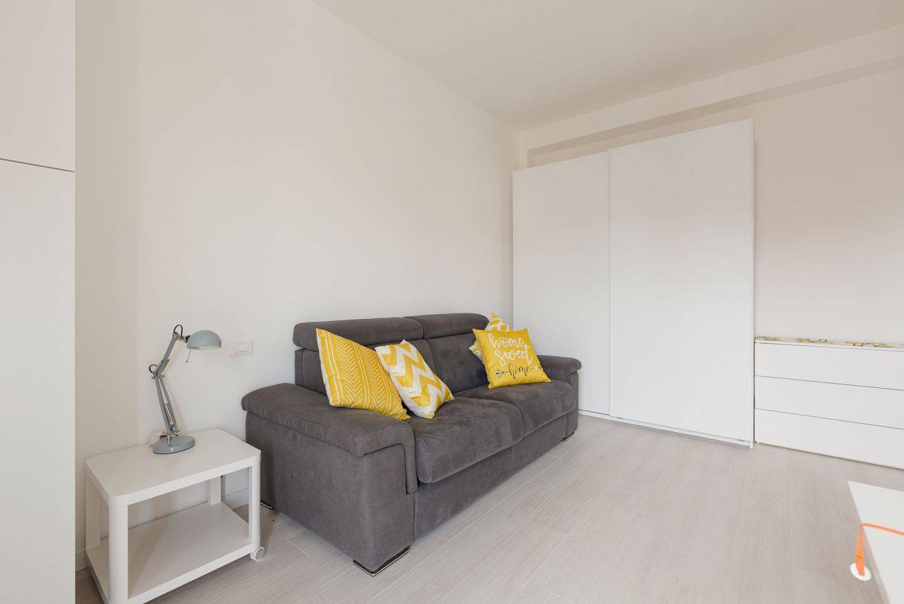 Ganze Wohnung, Cosy Studio 1,5km far from Iulm University! in Mailand, Mailand Provinz