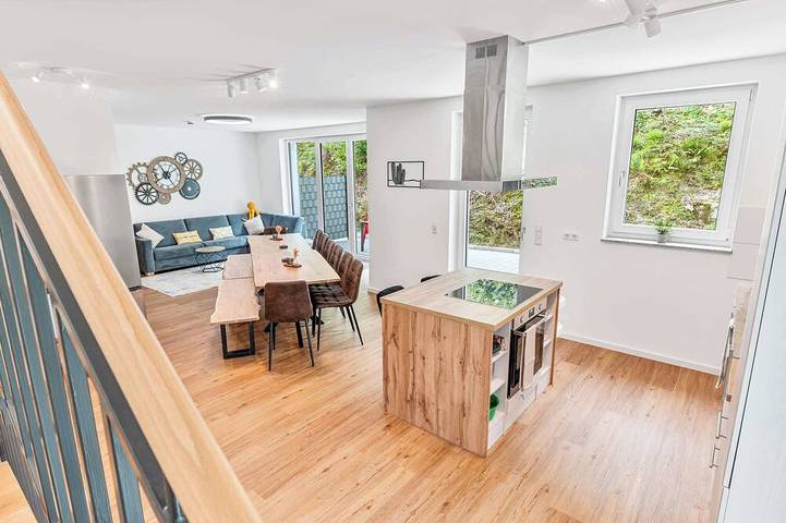 Ferienhaus für 13 Personen, mit Garten und Balkon in Offenburg