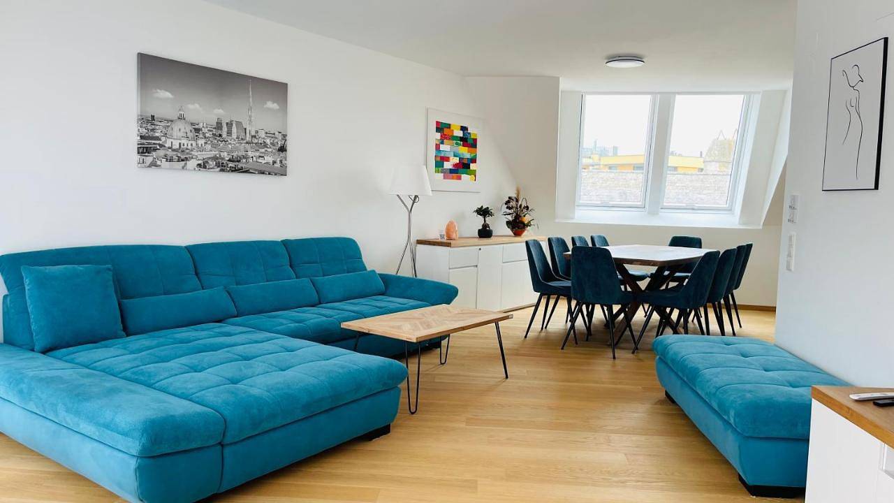 Ganze Wohnung, Two-Bedroom Apartment in Liesing, Wien