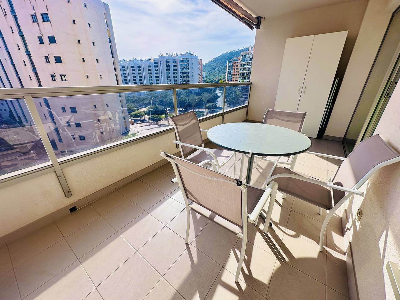 Geheel appartement, Coruña in La Cala de Finestrat, Villajoyosa