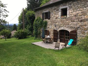 Maison de vacances pour 5 personnes, avec jardin et vue, animaux acceptés en Haute-Loire