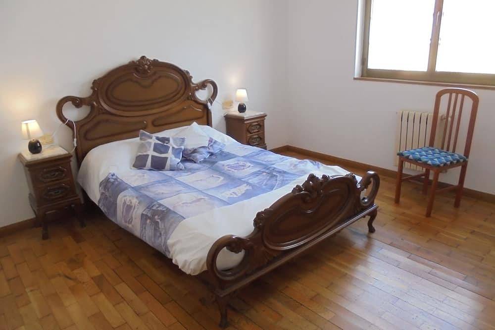 Entire apartment, Jaen Apartment - Apartment in Ponferrada in Ponferrada, El Bierzo