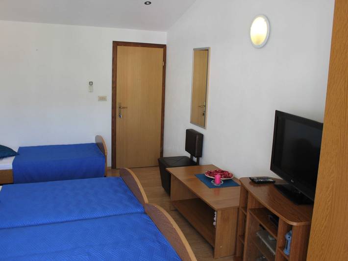 Ganze Wohnung, Guest House San Antonio-Triple Room with Balcony in Ploce, Dubrovnik-Neretva