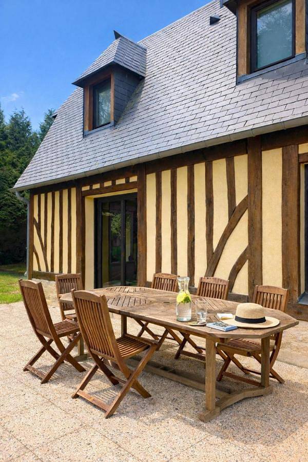 Les Mezerettes Maison campagne avec jardin et cheminée, 4-5 pers in Vauville, Région de Lisieux