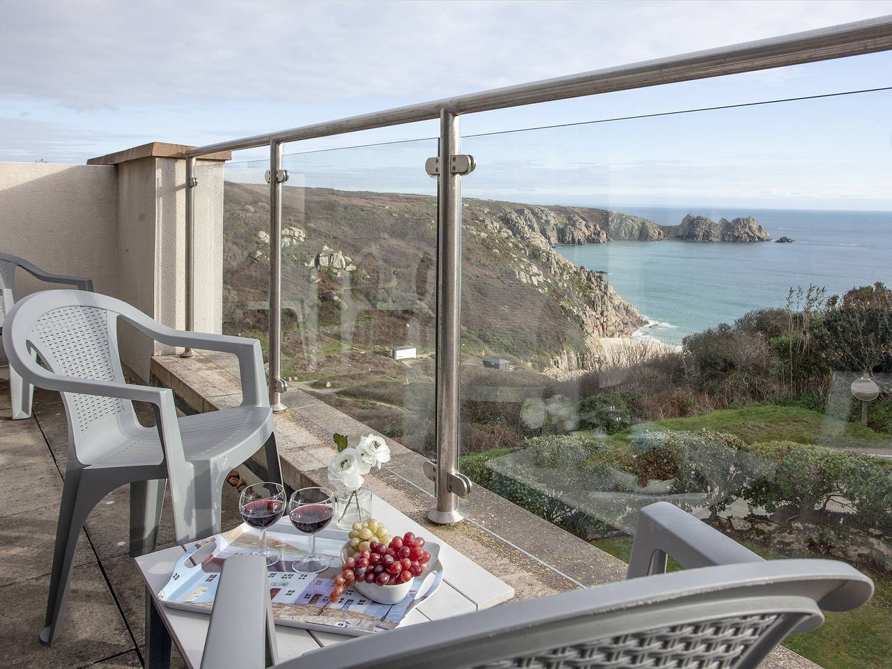 Entire apartment, Cove View in Porthcurno, Cornwall
