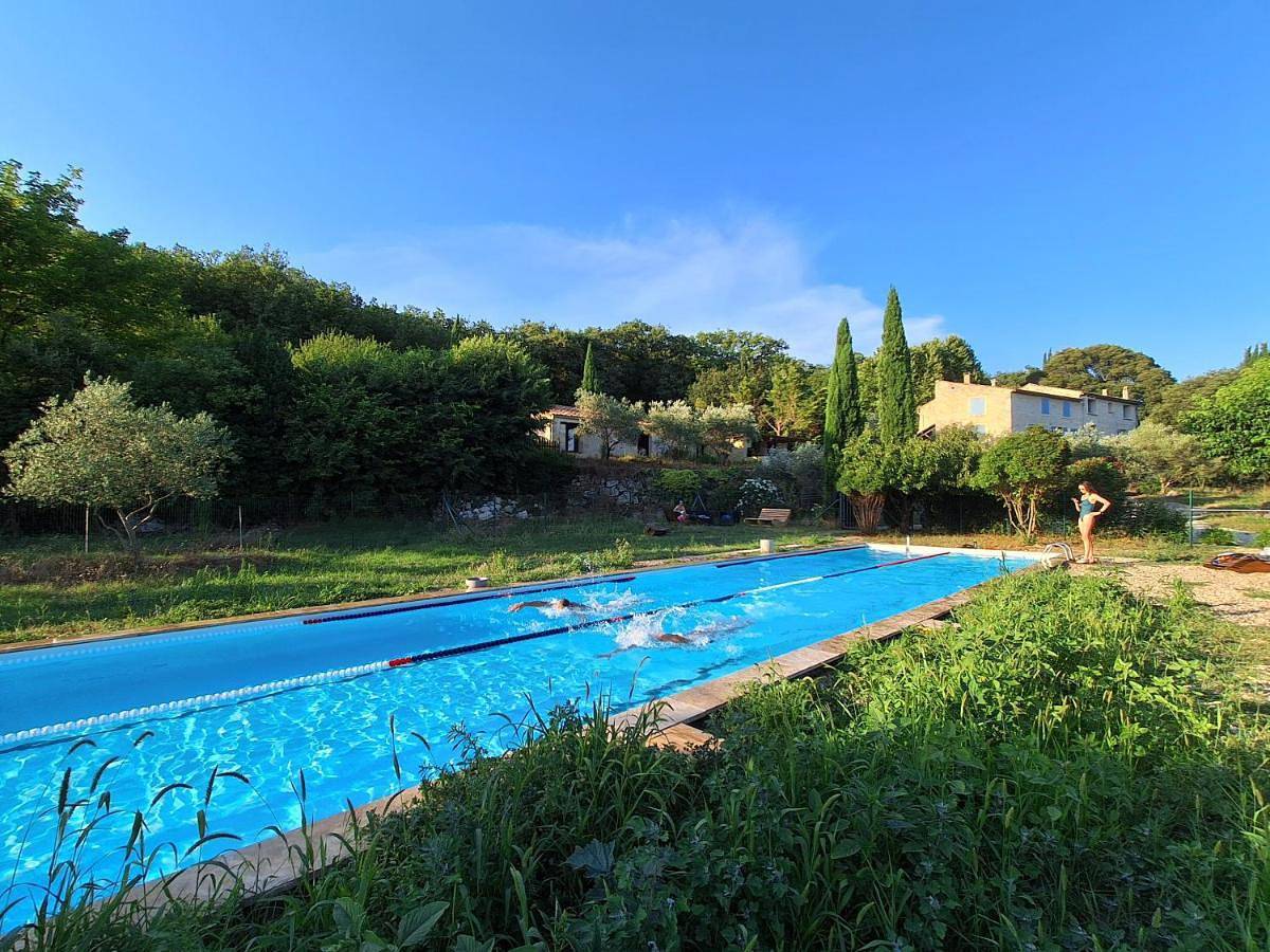 Double Room with Garden View in La Garde-Adhémar, Région de nyons