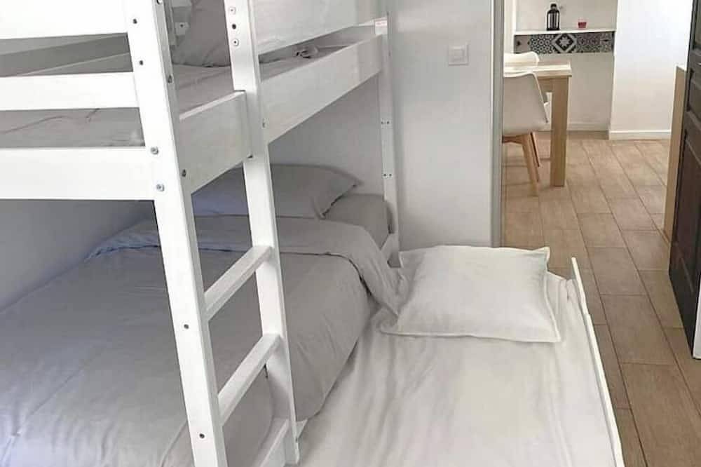 Entire apartment, Esbly: cosy 30m2 apartment near Disney in Esbly, Seine-et-Marne