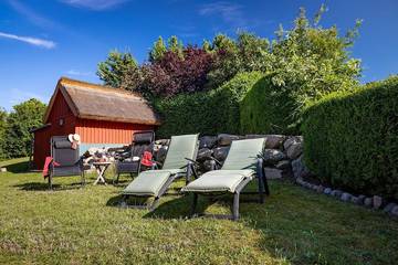 Ferienhaus für 6 Personen, mit Garten und Sauna sowie Terrasse, mit Haustier in Lancken-Granitz