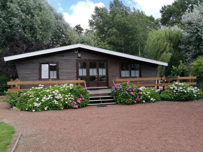 Gîte pour 4 personnes, avec Balcon ainsi que Terrasse et Jardin dans Guisy