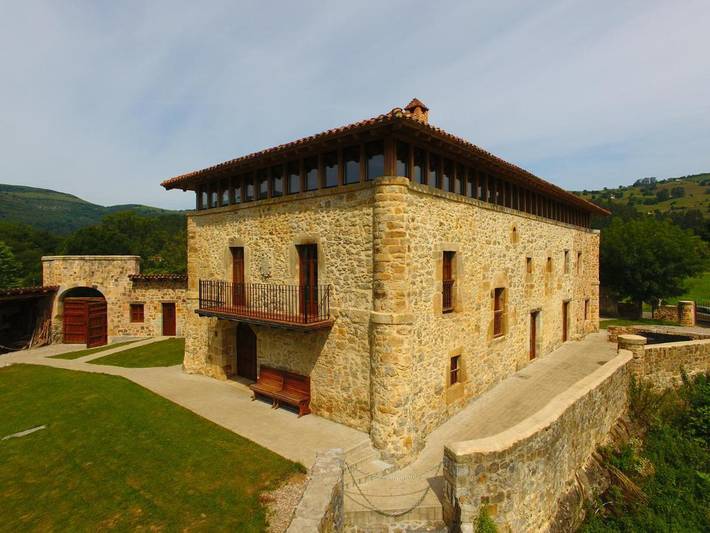 Casa de vacaciones para 20 personas, con vistas y jardín en Cantabria - 2