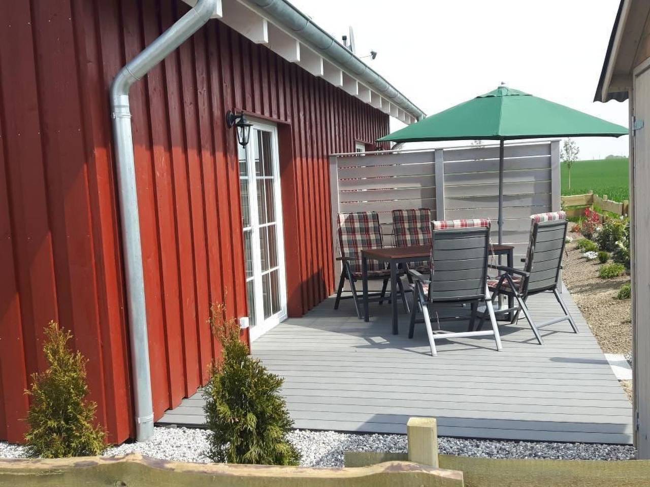Gemütliches Schwedenhäuschen mit Terrasse in Zierow, Nordwestmecklenburg (Wismar und Umgebung)