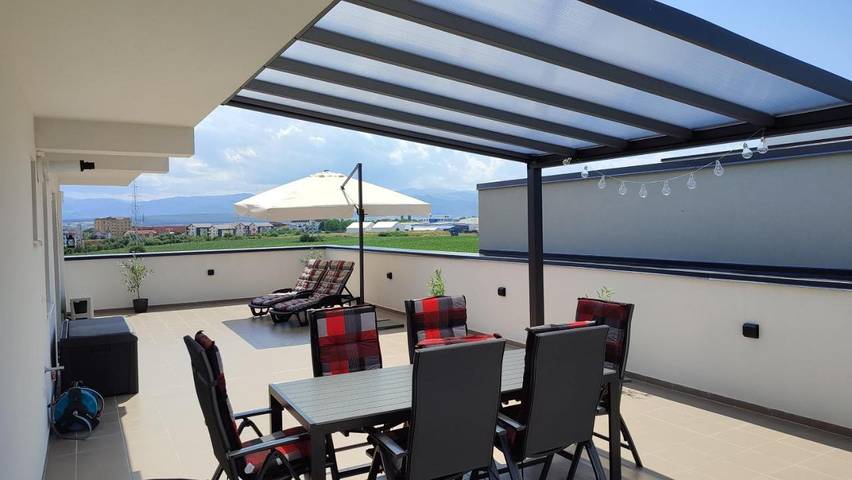 Apartament wakacyjny dla 4 osób, z widok i balkon w Sybin