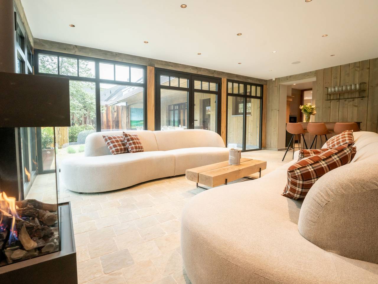 Huyze Ter Bercken with swimming pond in De Haan, Belgian Coast