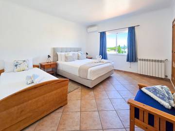 Apartment for 4 People in Praia dos Três Irmãos, Algarve, Photo 3