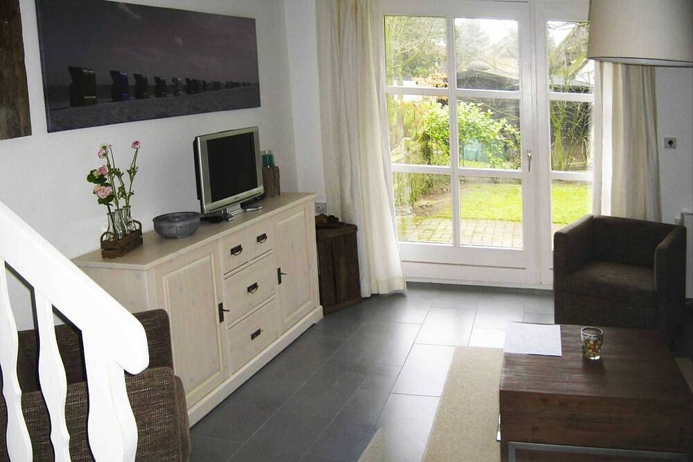 Kind, Hausteil, Heidweg 6* in Nieblum, Föhr