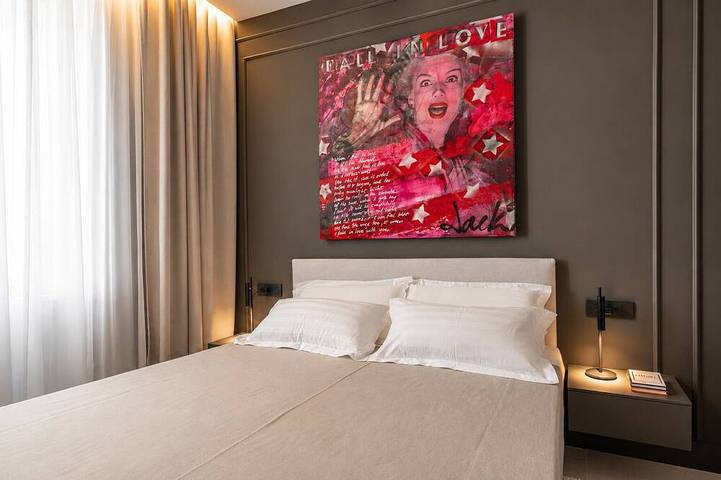 Entire apartment, Azulis Suite 3: Historic Olbia Charm & Private Balcony in Terranoa/Olbia, Olbia