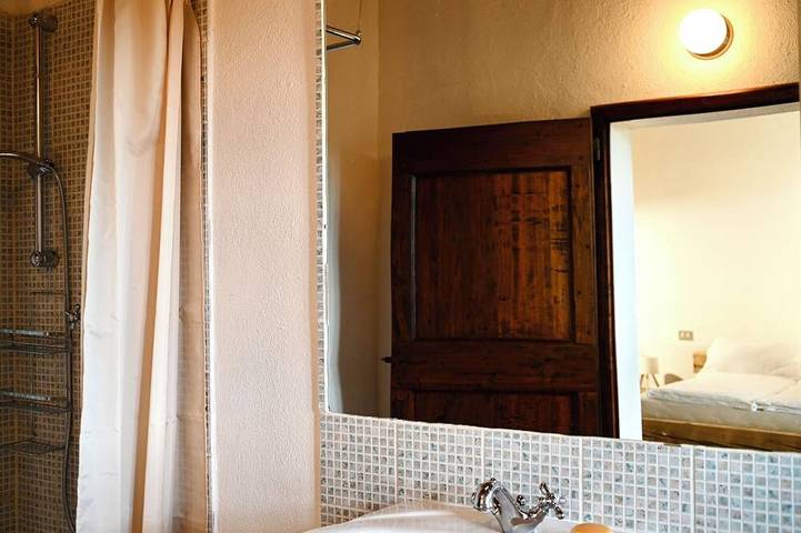 Appartamento intero, Ritiro autentico: appartamento vacanze con piscina salata e sauna a botte in Piegaro, Perugia e dintorni