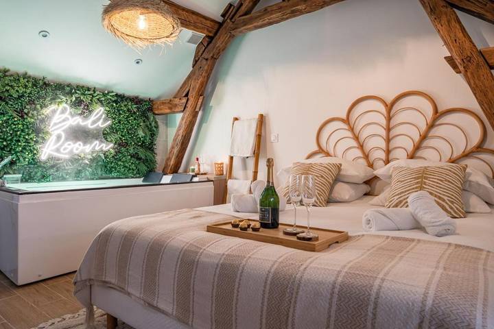 Location de vacances pour 2 personnes, avec Jacuzzi à Montgeron
