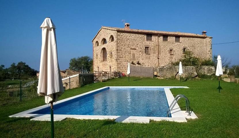Casa rural para 16 personas, con piscina además de jardín y vistas, Se admiten mascotas en Provincia de Lleida - 3