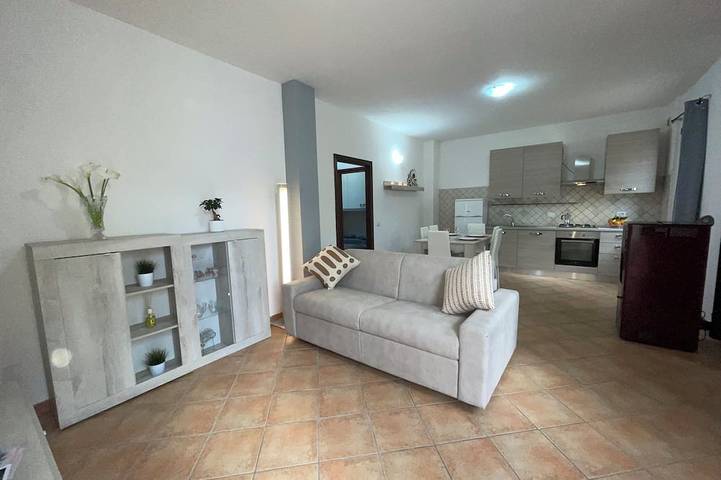 Appartement de vacances pour 6 personnes, avec Jacuzzi à Padru