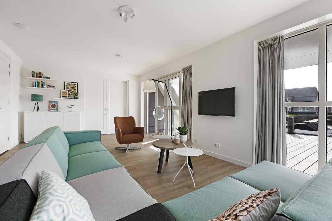 Luxus villa für 8 Personen am Tjeukemeer in Friesland in Delfstrahuizen, Friesland