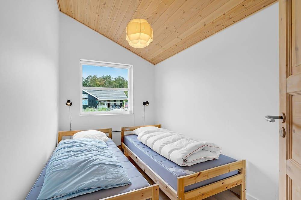 Tolles Haus in Hadsund mit Sauna in Als Odde, Helberskov