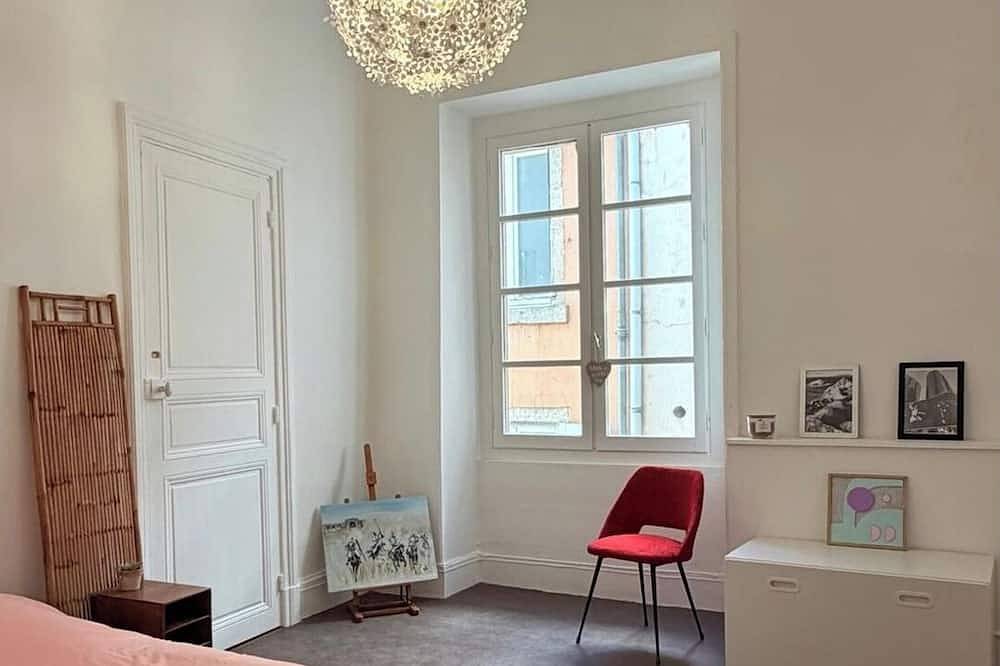 Entire apartment, Le grand Haussmannien in Le Puy-en-Velay, Haute-Loire