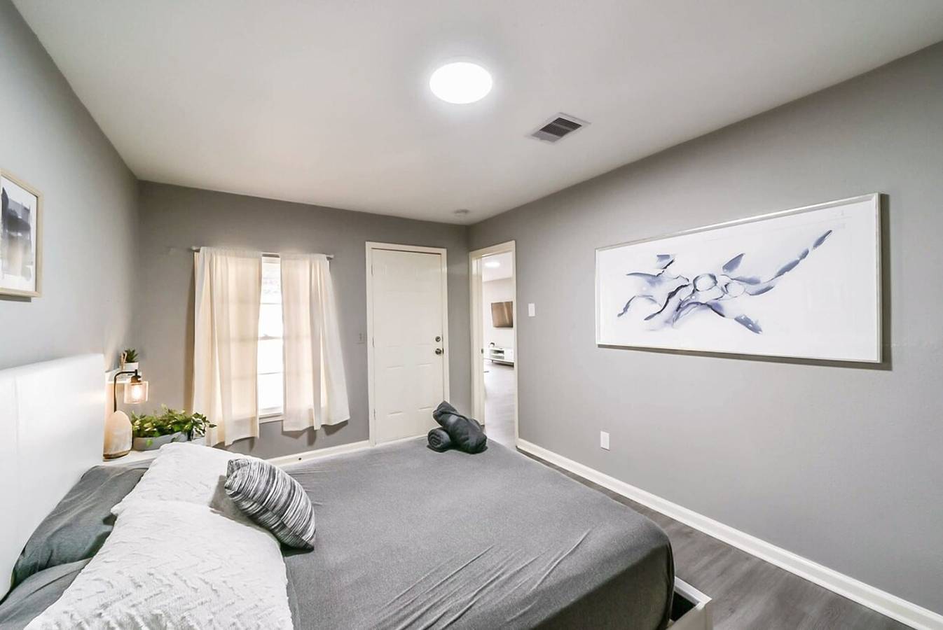 Comfy 5Br Home Hot Tub 10min from Ngr Stadium in Houston, Harris County