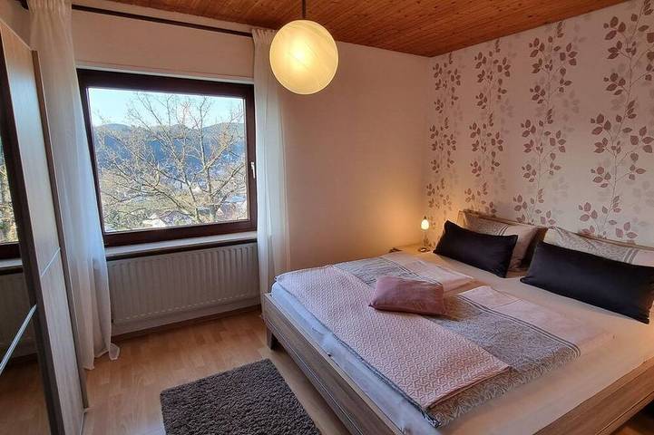 Ganze Wohnung, Ferienwohnung Pfalzblick - Gästehaus \"Sonnenhöhe\" in Bruchweiler-Bärenbach, Landkreis Südwestpfalz